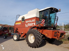 Moissonneuse-batteuse New Holland