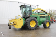 Ensileuse automotrice John Deere