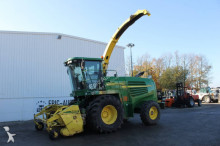 Ensileuse automotrice John Deere