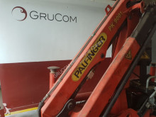 grúa auxiliar Palfinger