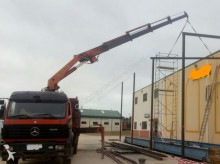 grue auxiliaire Palfinger