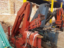 grue auxiliaire Fassi