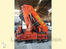 grue auxiliaire Palfinger