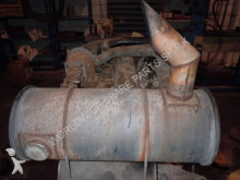 Case Silencieux d'échappement pour excavateur 9021