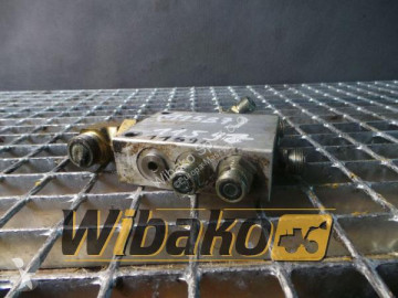 Caterpillar Valves set / Zestaw zaworów Caterpillar M318