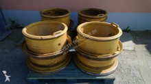 Caterpillar wheel / Tire
