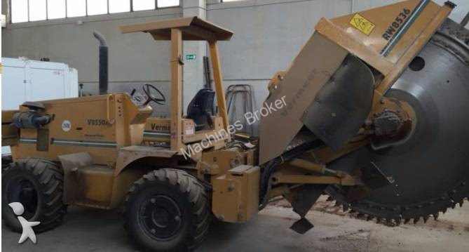 Vedeţi fotografiile Utilaje de foraj, bataj, taiere Vermeer V8550A