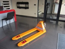 transpalette à porté debout Powerlifter