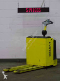 Hyster pedestrian pallet truck