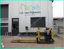pallet truck met staanplaats bestuurder Yale
