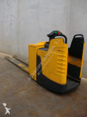 Jungheinrich ERE 225 FP pallet truck