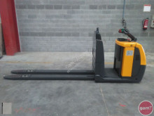 Jungheinrich - ECE 225 pallet truck