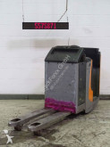 Still pedestrian pallet truck