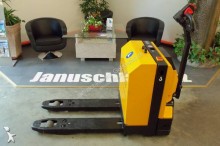 used pedestrian pallet truck