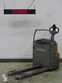 Still pallet truck