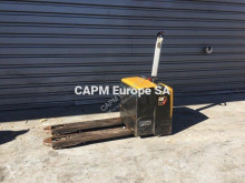 Caterpillar NPP20N pallet truck