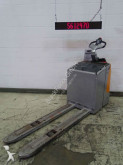 Still pedestrian pallet truck