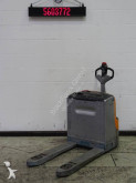 Still pedestrian pallet truck