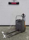 Still EXU18 pallet truck