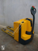 Jungheinrich EJE 220 pallet truck