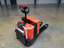 BT LPE 200 / 8 pallet truck