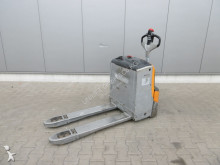 Still EXU 20 pallet truck