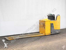 Jungheinrich ERE 225 pallet truck