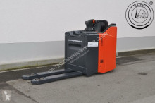 pallet truck Linde