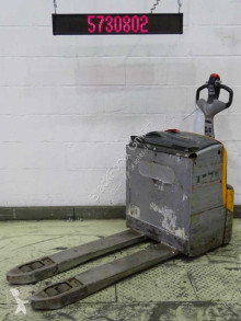 used pedestrian pallet truck