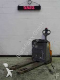 Still EXU16 pallet truck