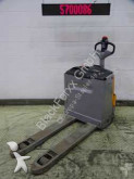 Still EXU18 pallet truck