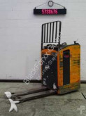Still pallet truck