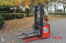 Linde pedestrian stacker