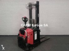 BT SPE 125 stacker