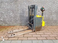stapelaar handbestuurd Jungheinrich