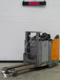 Still pedestrian stacker