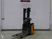 Still stacker