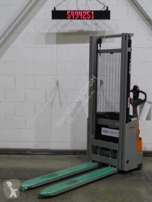 Still stacker