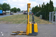 stacker acompanhante Jungheinrich