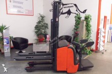 Linde Hochhubwagen Mitfahrer (stehend)