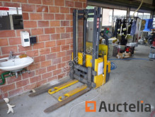 n/a stand-on stacker