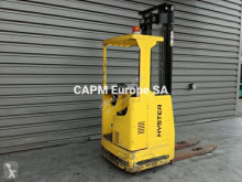 Hyster sit-on