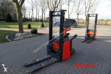 Linde pedestrian stacker