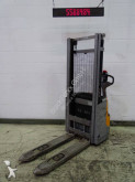 Still pedestrian stacker