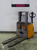 Still pedestrian stacker