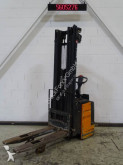 Still pedestrian stacker