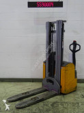 Still pedestrian stacker