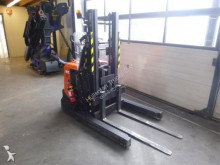 BT stacker