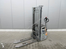 Still pedestrian stacker
