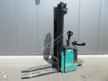 Still pedestrian stacker